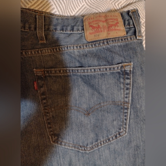 Levi's 559  Classic wide Leg Size 64 ×28 Pre-owned In Good Condition - Picture 1 of 8